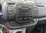 Opel Vivaro 9