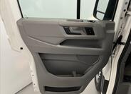 Volkswagen Crafter 18