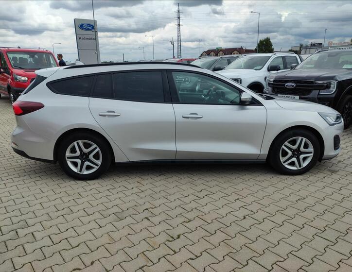 Ford Focus 6