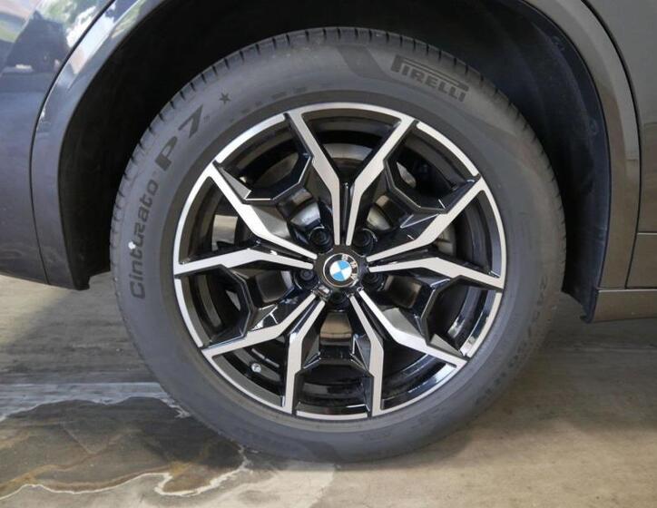 BMW X3 8