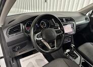 Volkswagen Tiguan 16