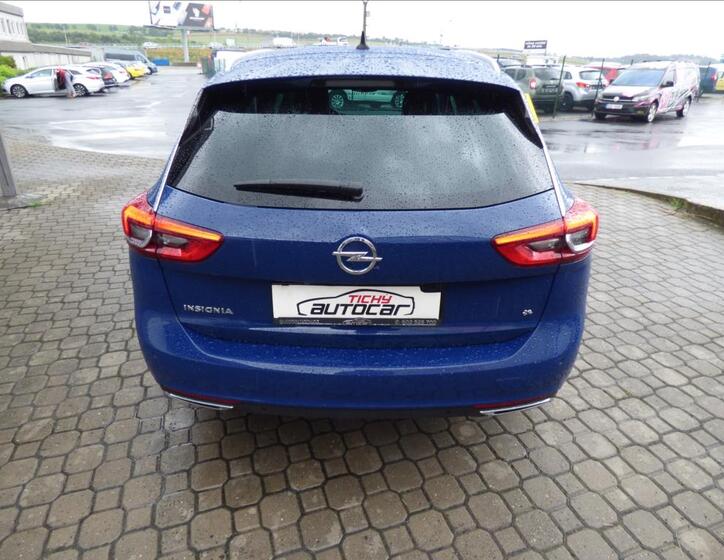 Opel Insignia 4