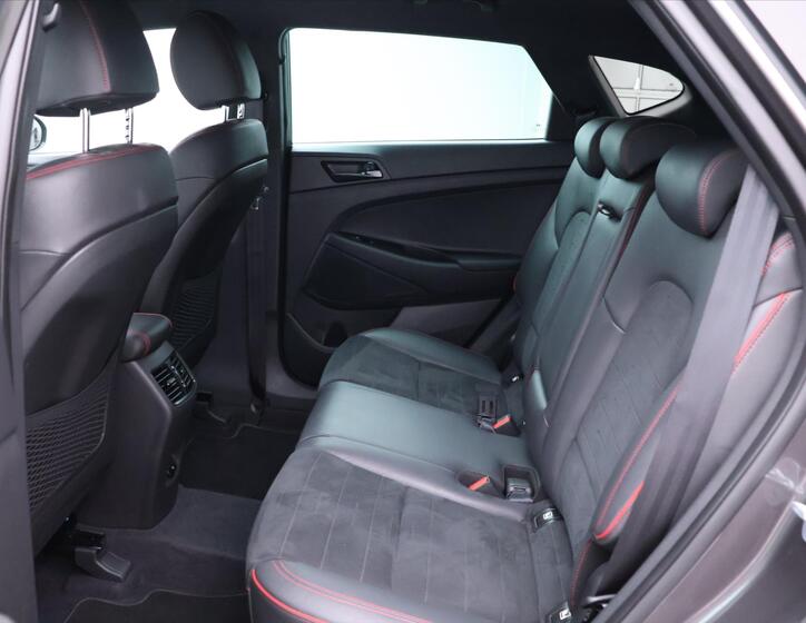 Hyundai Tucson 14