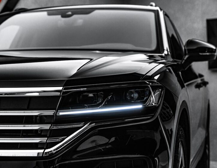 Volkswagen Touareg 8