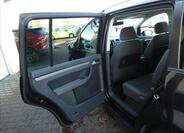 Volkswagen Touran 11