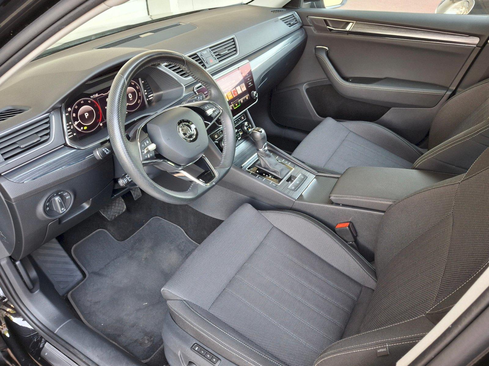 Škoda Superb