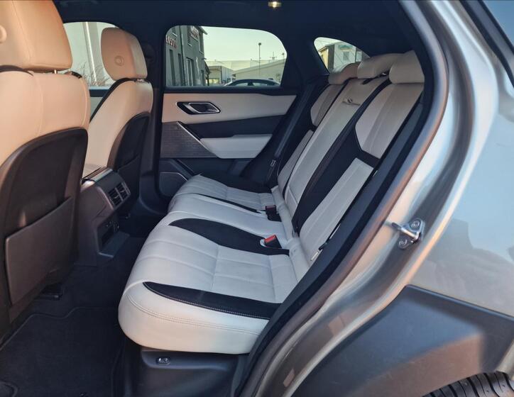 Land Rover Range Rover Velar 17
