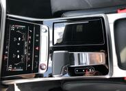 Audi SQ8 26