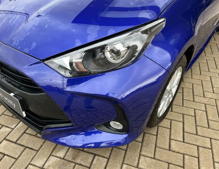 Toyota Yaris 11