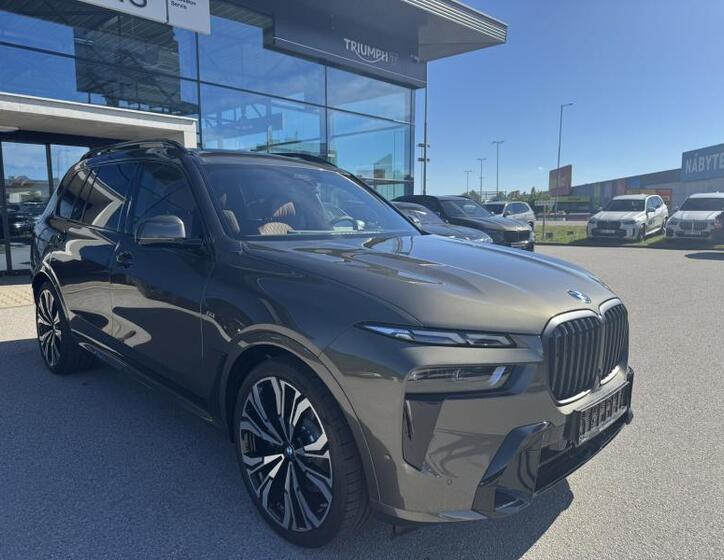 BMW X7 7