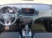 KIA XCeed 10