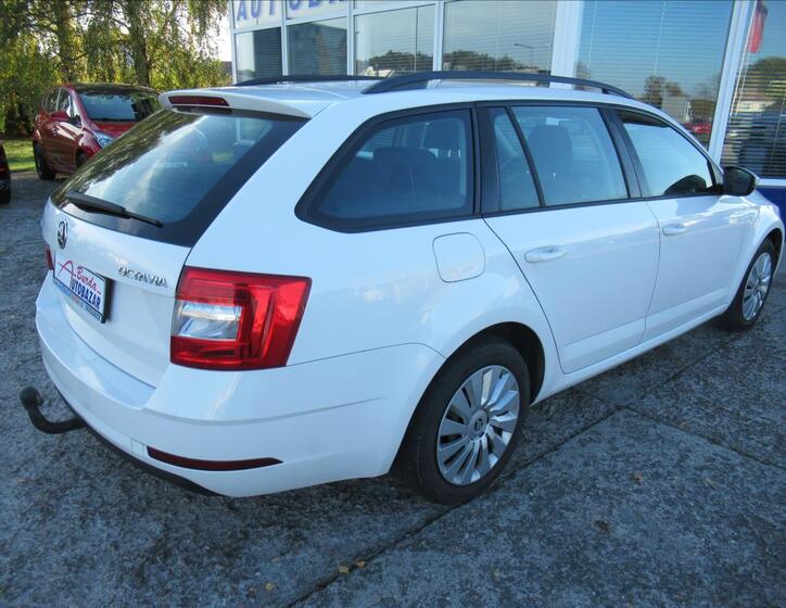 Škoda Octavia 4