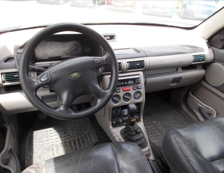 Land Rover Freelander 15