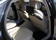 Audi A8 40