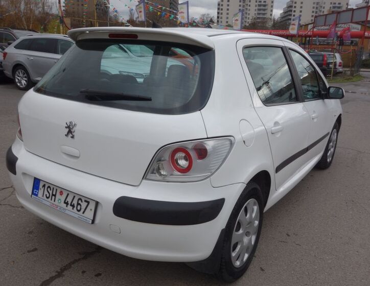 Peugeot 307 8