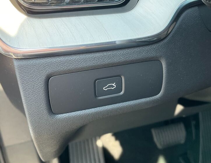 Volvo XC60 9