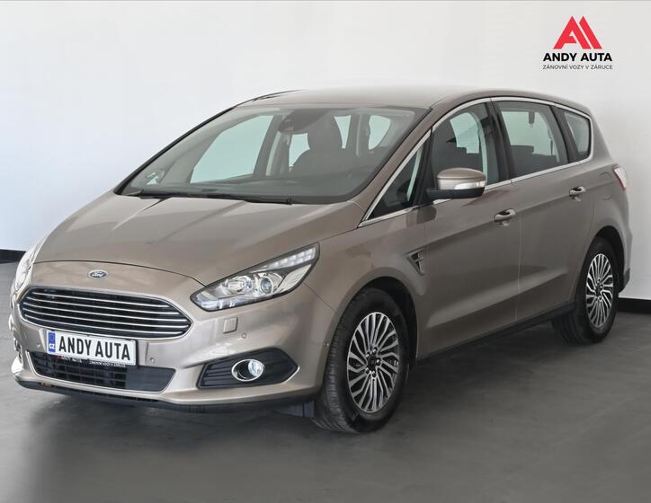 Ford S-MAX 1