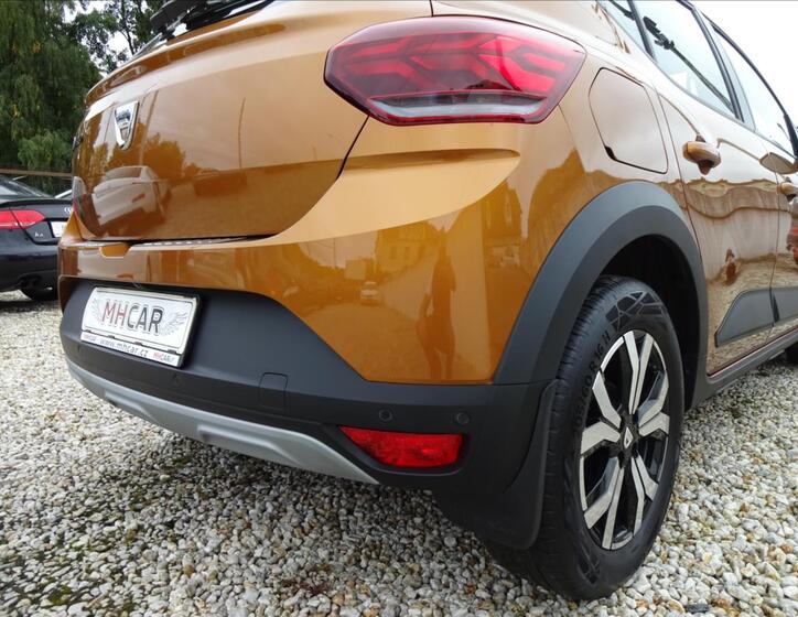 Dacia Sandero 15