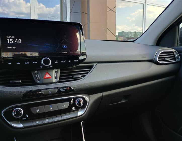 Hyundai i30 6