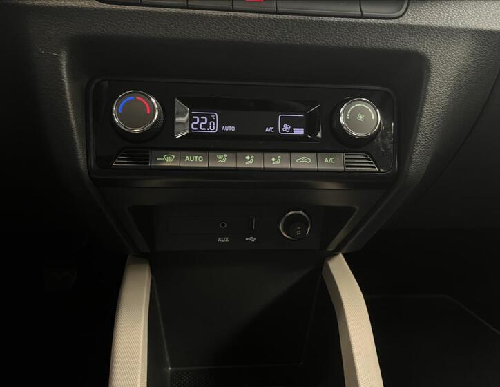 Škoda Fabia 13