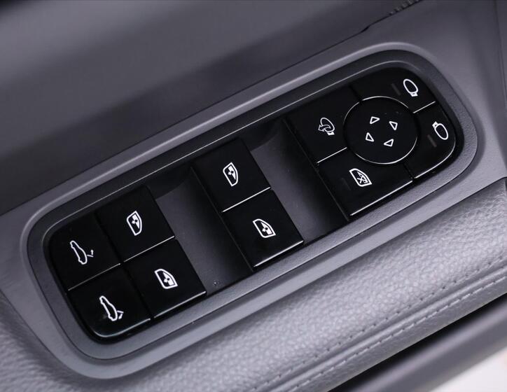 Porsche Cayenne 19