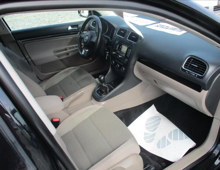 Volkswagen Golf 18