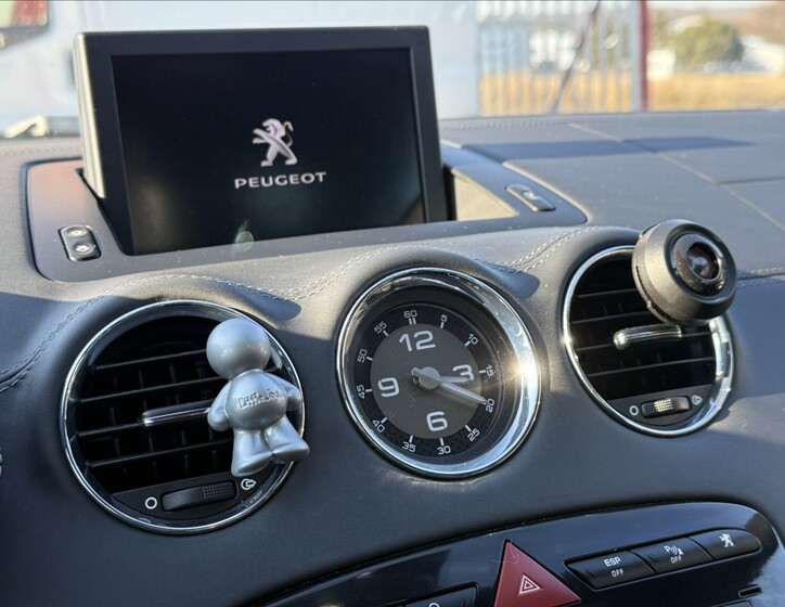 Peugeot RCZ 15