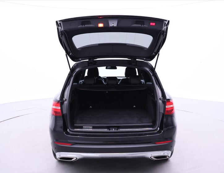 Mercedes-Benz GLC 9