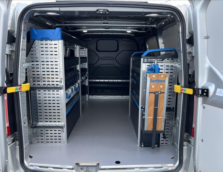 Ford Transit Custom 16