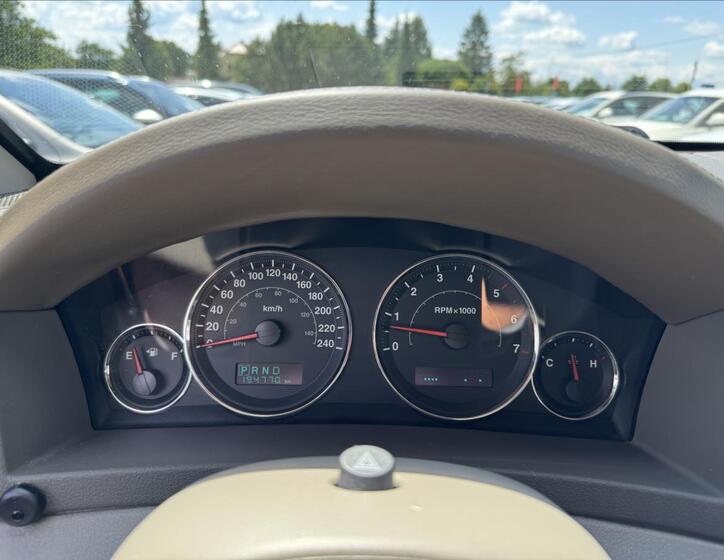 Jeep Grand Cherokee 18