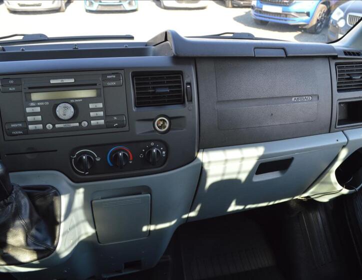 Ford Transit 14