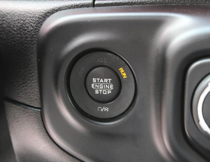 Jeep Wrangler 30