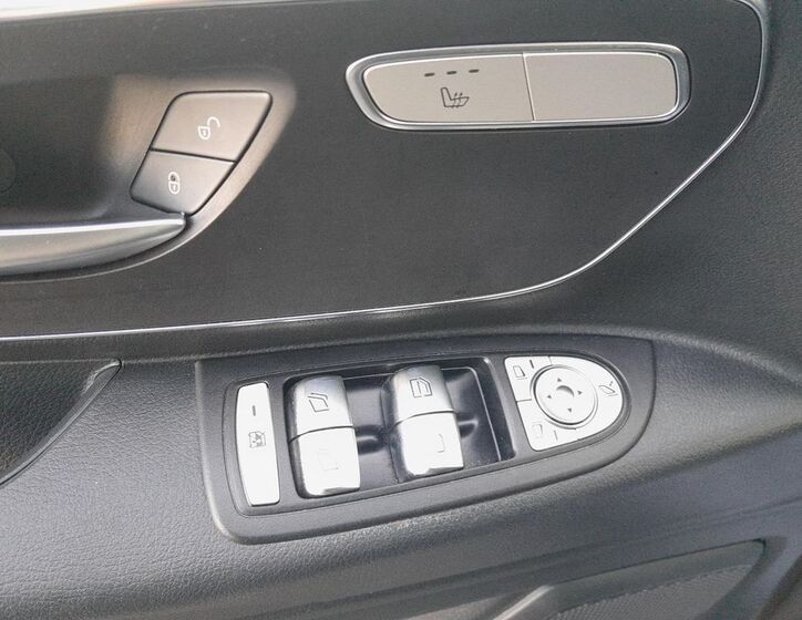 Mercedes-Benz Vito 16