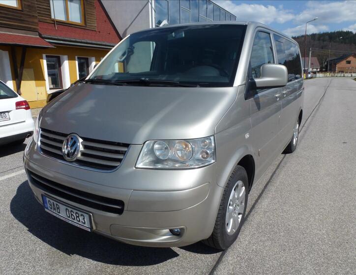 Volkswagen Multivan 2