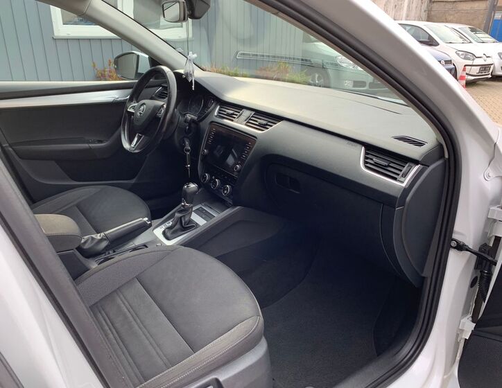 Škoda Octavia 21