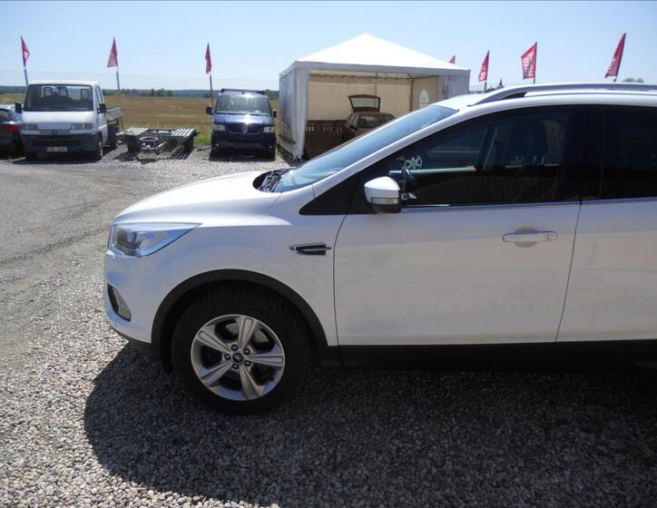 Ford Kuga 10