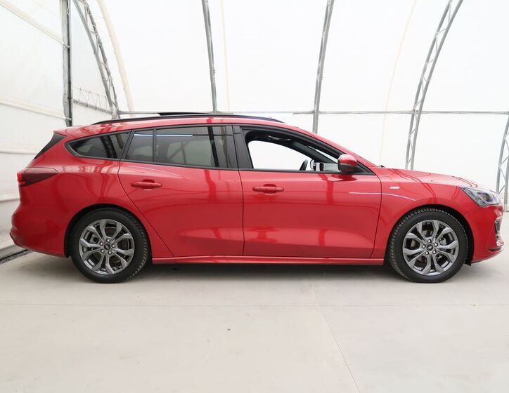 Ford Focus 5