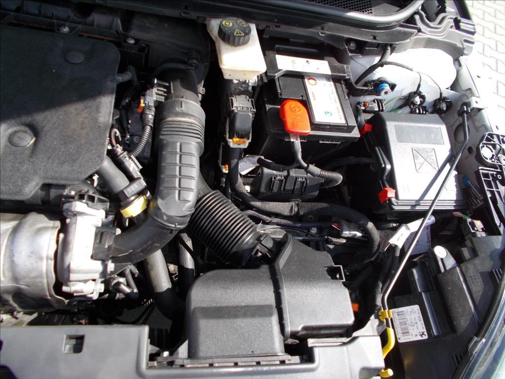 Peugeot 308 26