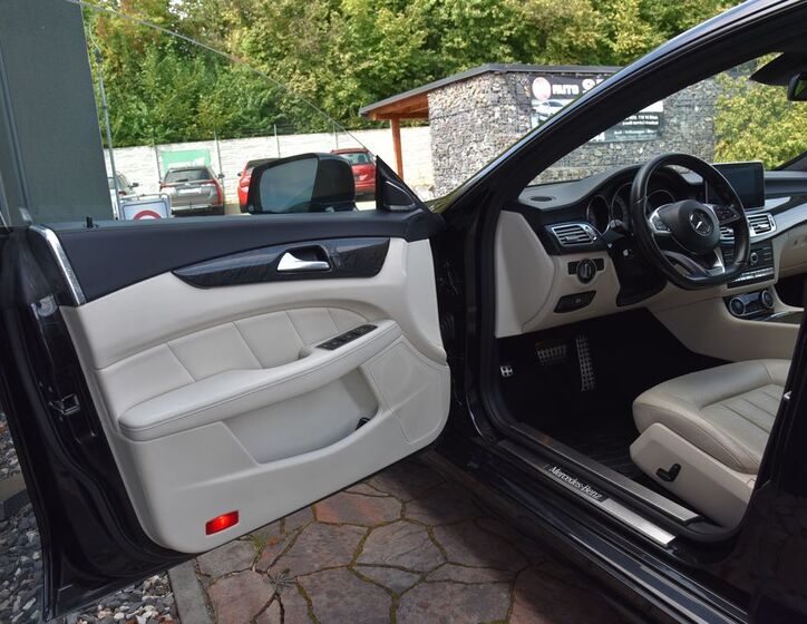Mercedes-Benz CLS 13