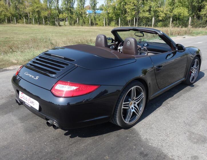 Porsche 911 44