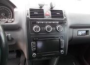 Volkswagen Touran 20