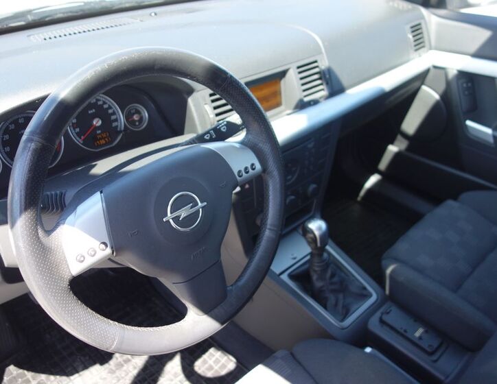 Opel Vectra 20