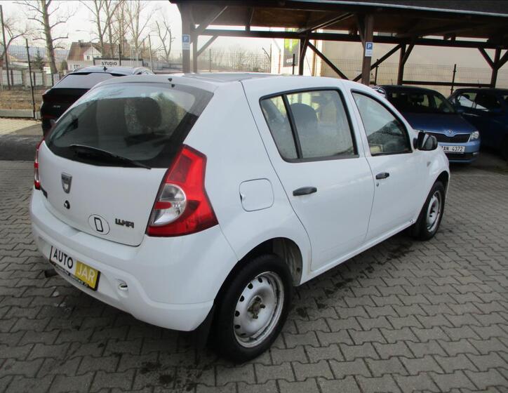 Dacia Sandero 5