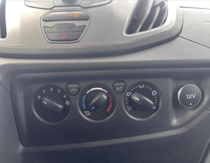 Ford Transit 26