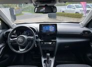 Toyota Yaris Cross 18