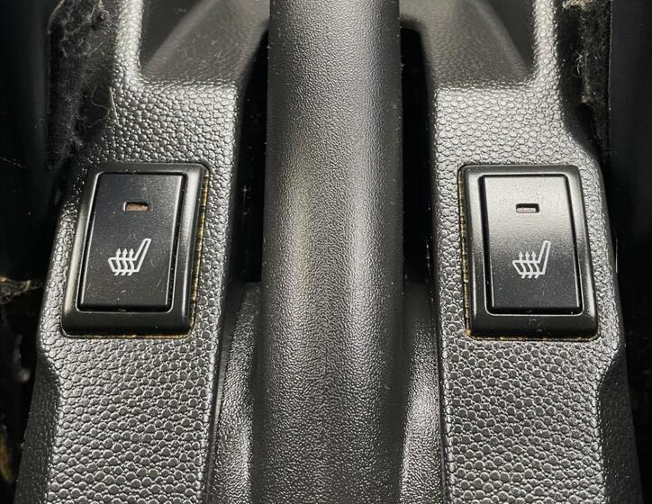 Suzuki Ignis 25