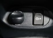 Toyota Yaris 30