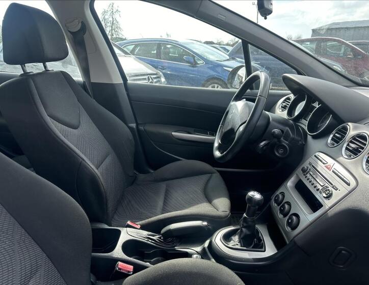 Peugeot 308 19