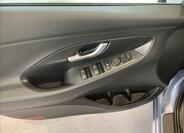 Hyundai i30 27