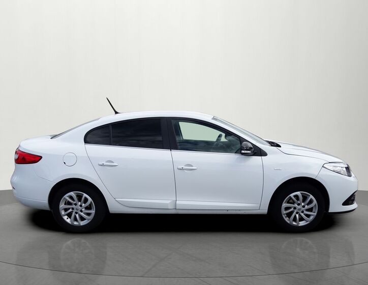 Renault Fluence 5